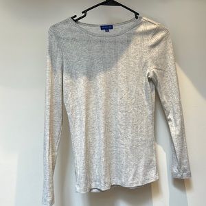 Maisonette heather grey eyelet long sleeve shirt. Size M